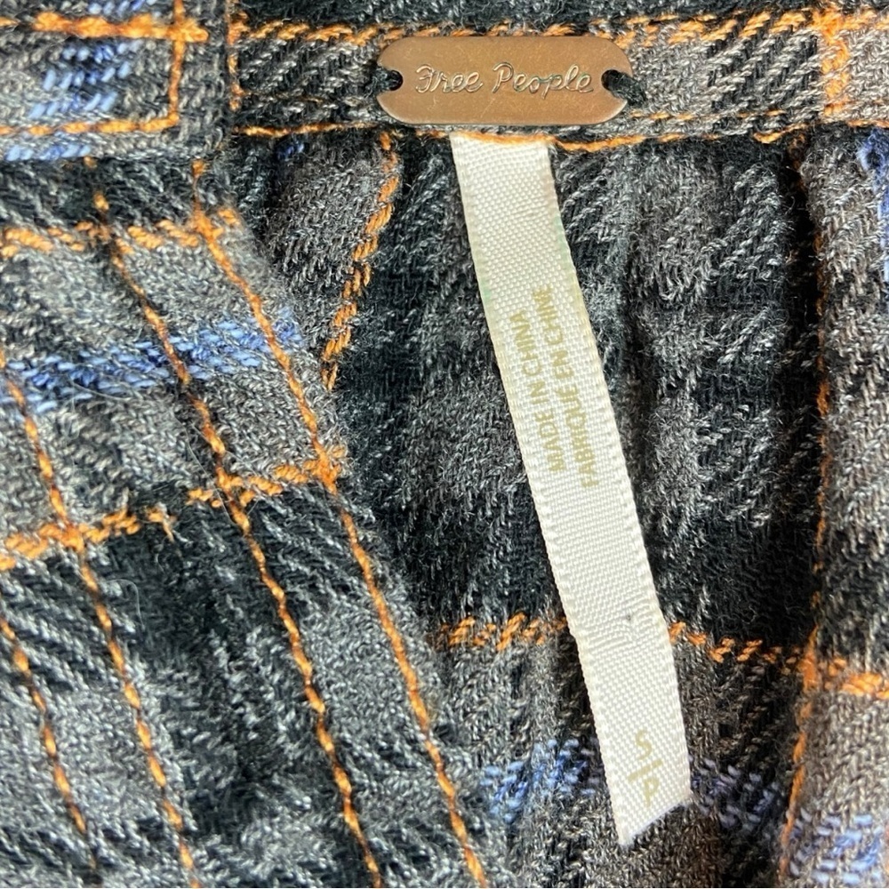 Free people plaid flannel 1/4 button pullover top - Picture 3 of 4
